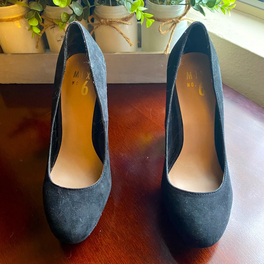 Mix no.6 black sued pumps